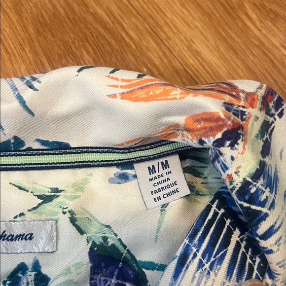 Tommy Bahama Leaf Print Men's Shirt - Blue and Green 100% silk - Picture 3 of 6